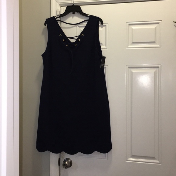 Crown & Ivy Dress - Picture 6 of 7